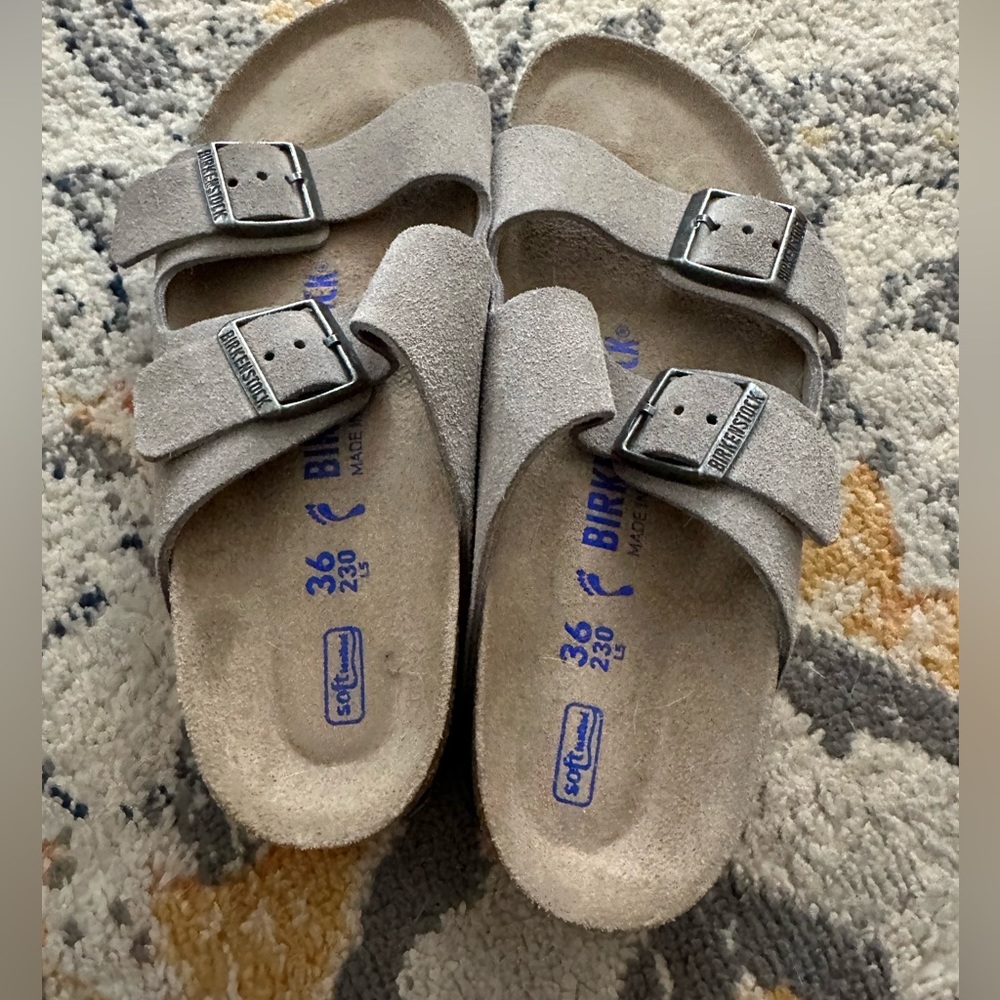 Birkenstock Arizona Softbed size 36 EUC